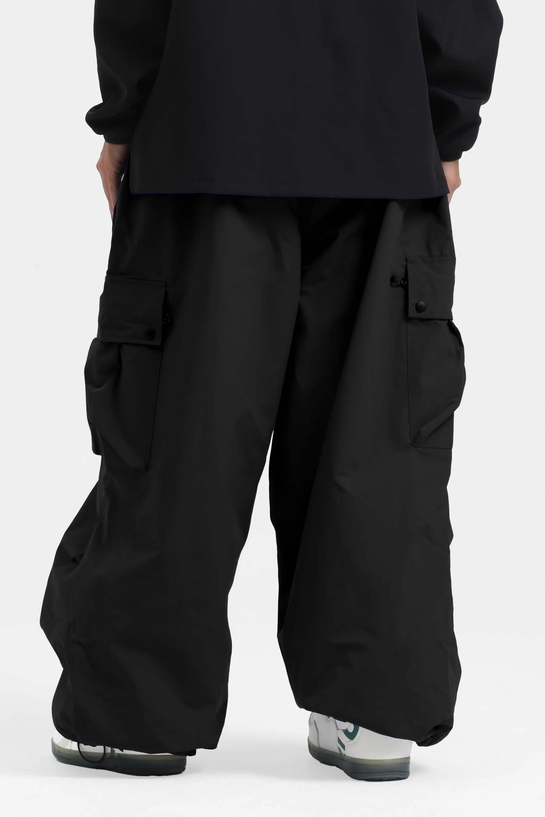 KY10 - Wide Cargo Baggy Snow Pants - Women's