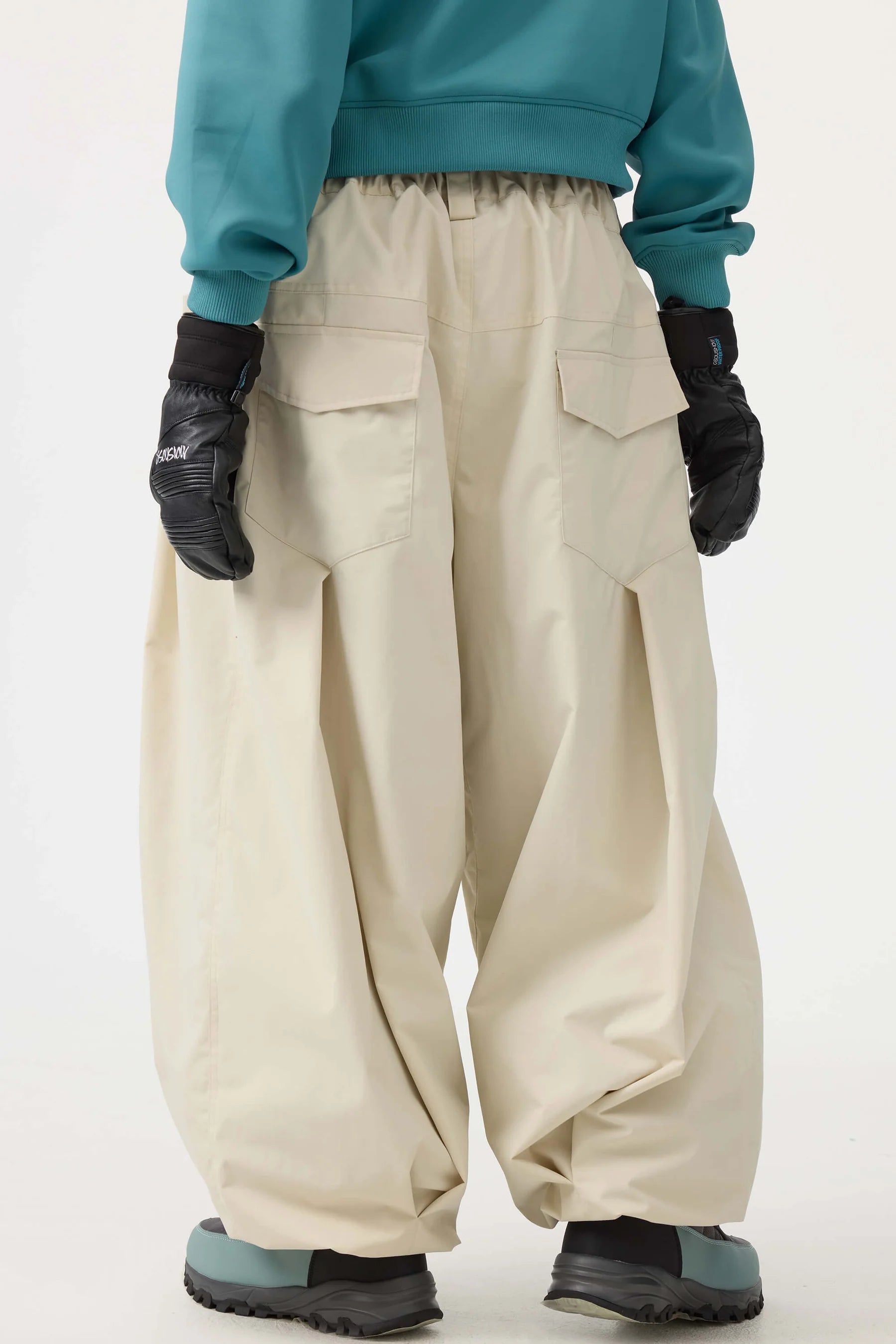 GS / Parachute Snow Pants / 5