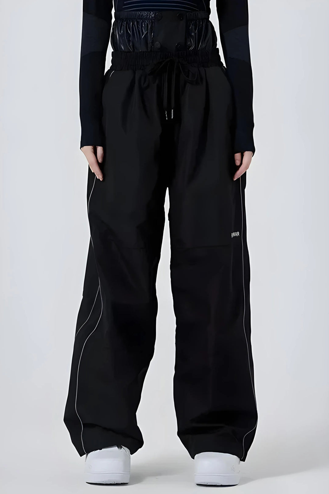 NC1 - Two-tone Knee Mesh Baggy Snow Pants - Women's