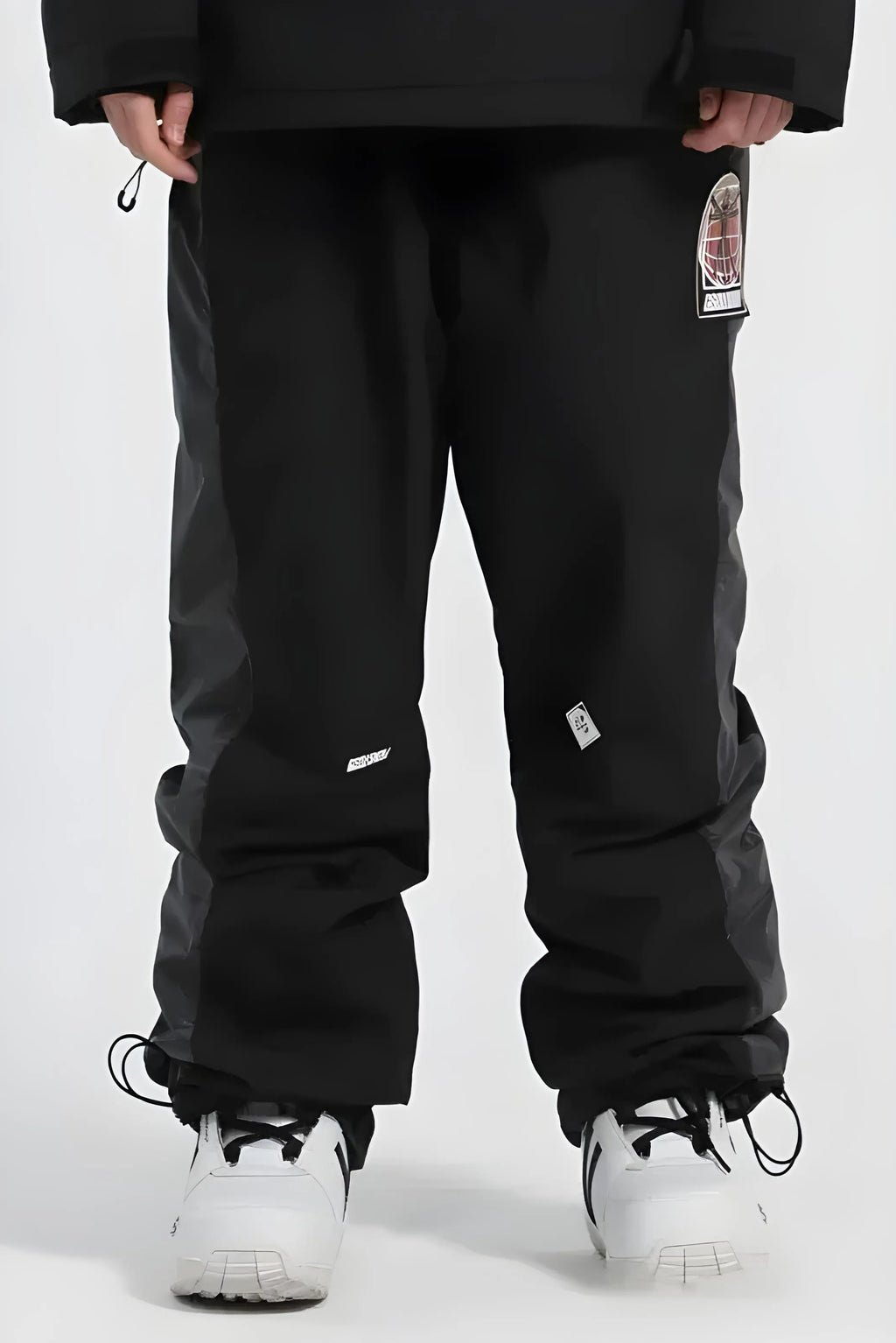 R / Snow Pants / #31 (Archived)
