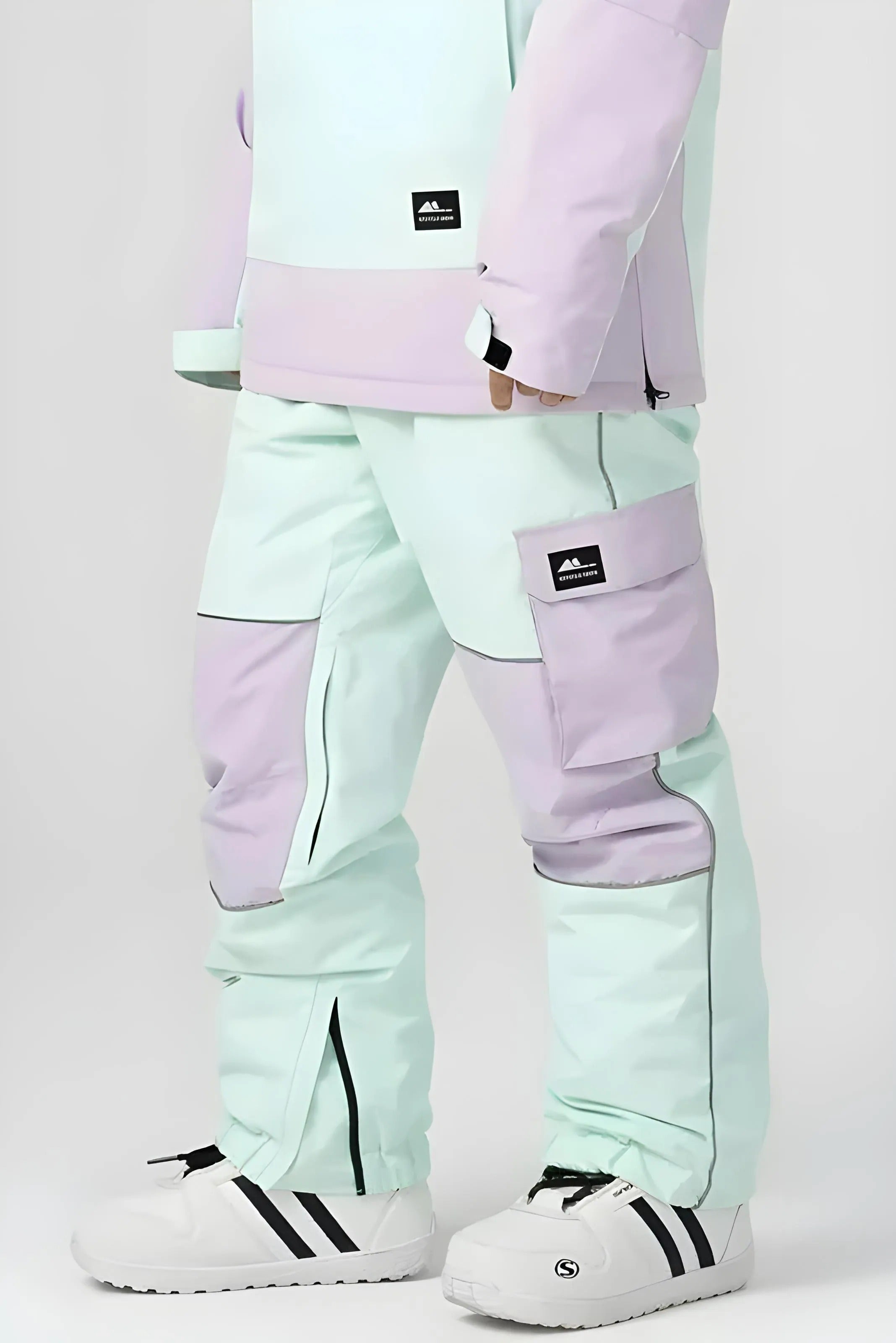 R7 - Knee Mesh Baggy Snow Pants - Unisex – APRÈS BLANCHE R7 - Knee Mesh Baggy Snow Pants - Unisex – APRÈS BLANCHE